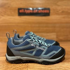 Columbia Woman Hiking Shoes Size 7.5